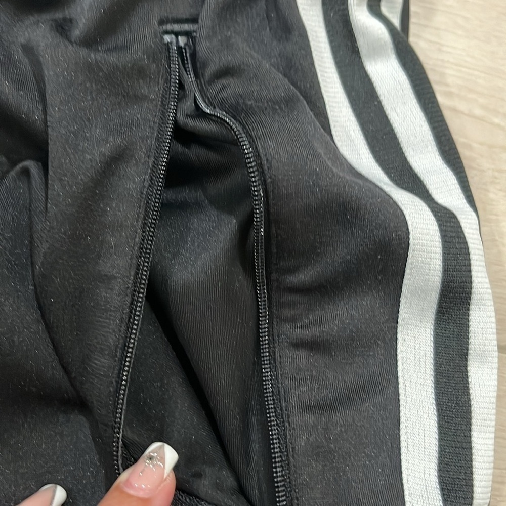 ADIDAS :: JOGGERS - Picture 3 of 13